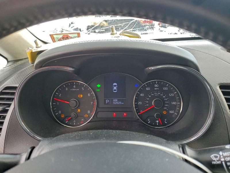 Photo 9 from auction – 2016 KIA FORTE EX with VIN KNAFX5A89G5627099