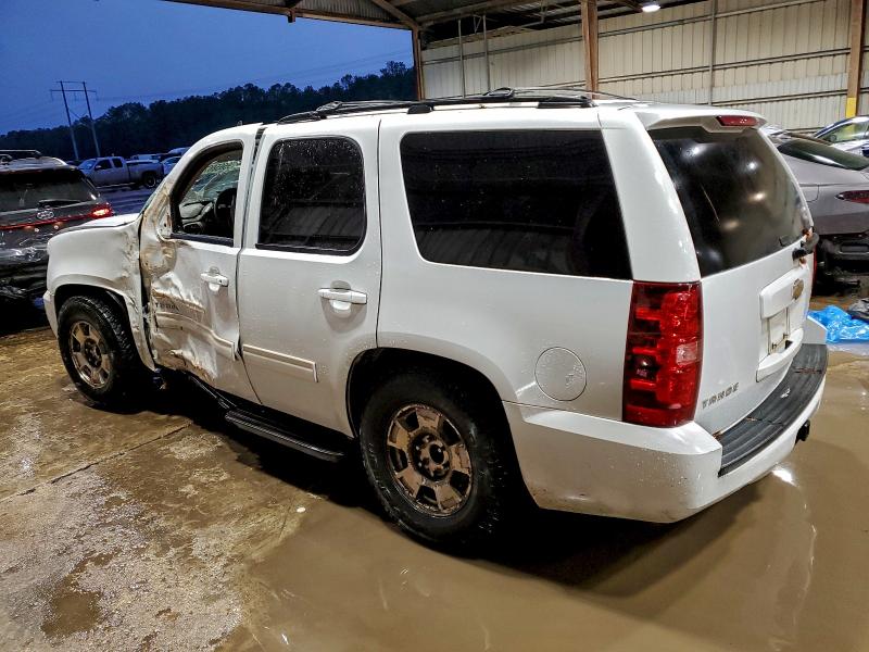 Photo 2 from auction – 2011 CHEVROLET TAHOE C150 with VIN 1GNSCAE08BR116857