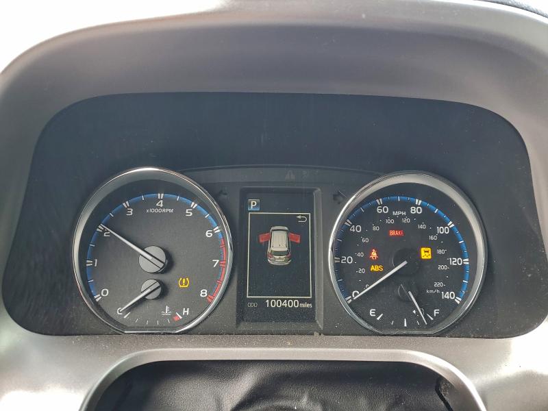 Photo 9 from auction – 2016 TOYOTA RAV4 XLE with VIN JTMWFREV6GJ082127