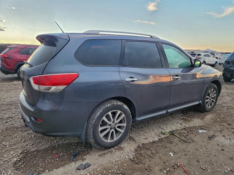 Photo 3 from auction – 2013 NISSAN PATHFINDER with VIN 5N1AR2MN4DC632995