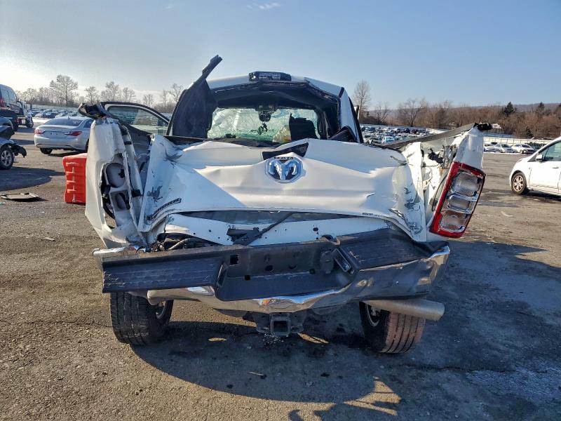 Photo 6 from auction – 2024 RAM 2500 BIG H with VIN 3C6UR5DL1RG413909