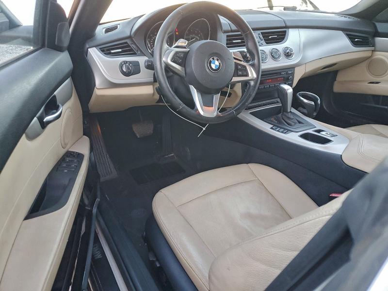 Photo 8 from auction – 2010 BMW Z4 SDRIVE3 with VIN WBALM5C59AE377577