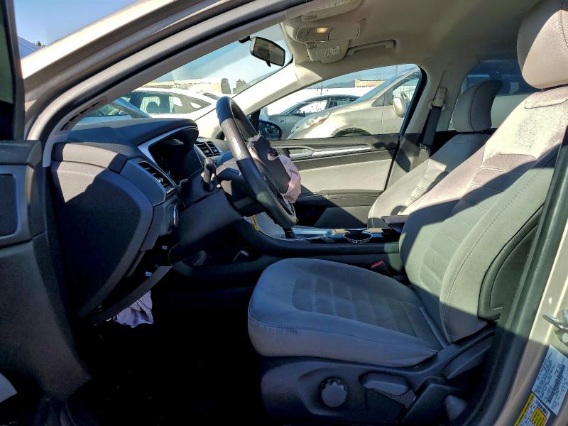 Photo 7 from auction – 2015 FORD FUSION S with VIN 3FA6P0G79FR195359