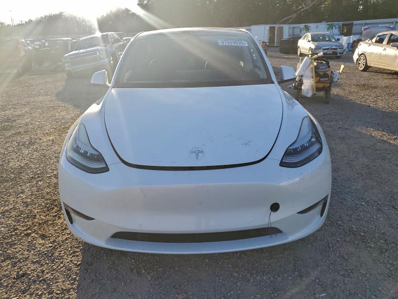 Photo 5 from auction – 2020 TESLA MODEL Y with VIN 5YJYGDEE3LF029783