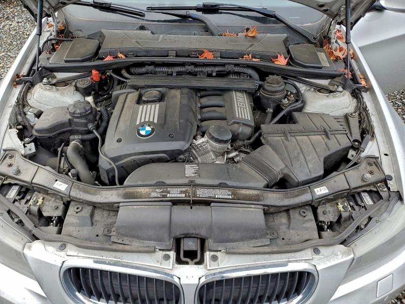 Photo 11 from auction – 2011 BMW 328 XI SUL with VIN WBAPK5C57BF127791