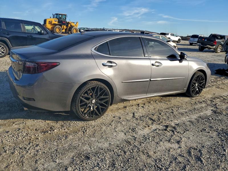 Photo 3 from auction – 2013 LEXUS ES 350 with VIN JTHBK1GG5D2057296