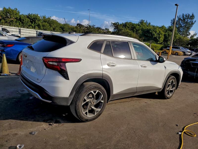 Photo 3 from auction – 2024 CHEVROLET TRAX 1LT with VIN KL77LHE20RC192687