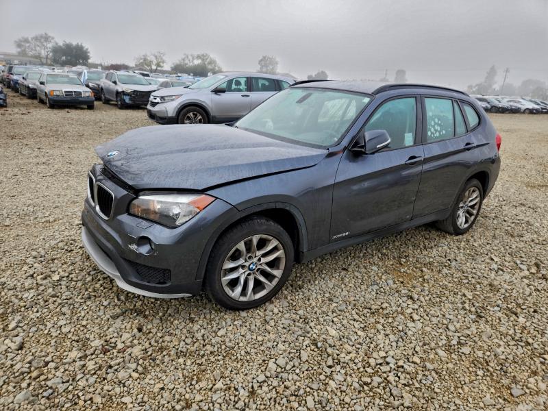 BMW X1 XDRIVE2 2015 with VIN WBAVL1C5XFVY38362 - Photo from auction