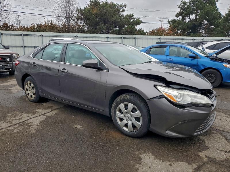 Photo 4 from auction – 2017 TOYOTA CAMRY LE with VIN 4T1BF1FKXHU420693