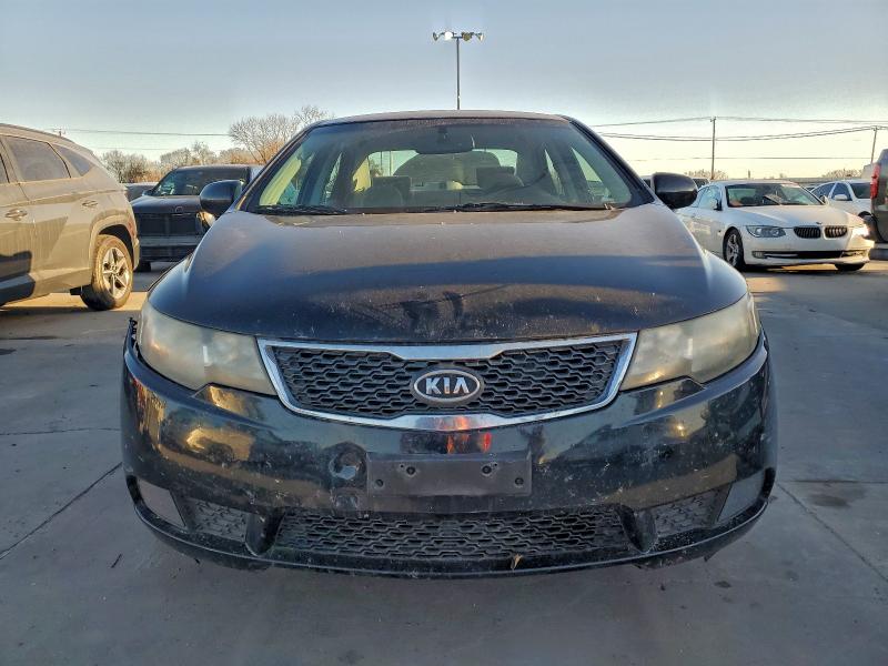 Photo 5 from auction – 2012 KIA FORTE LX with VIN KNAFT4A25C5495017