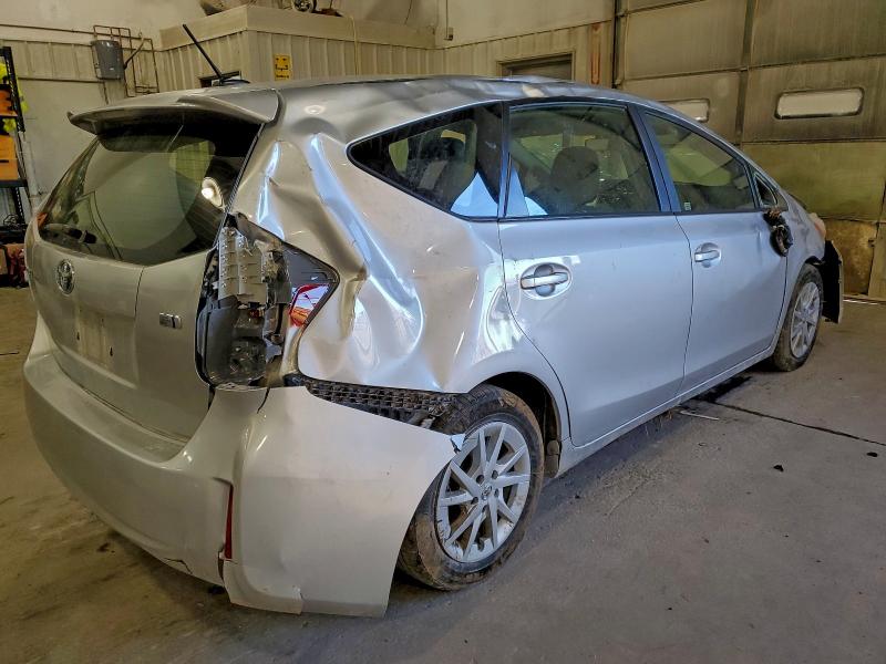 Photo 3 from auction – 2012 TOYOTA PRIUS V with VIN JTDZN3EU0C3136766