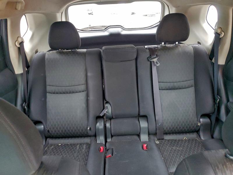 Photo 10 from auction – 2017 NISSAN ROGUE S with VIN JN8AT2MT2HW398952