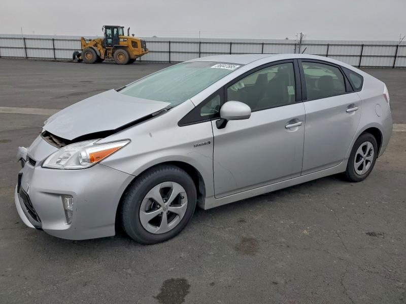 TOYOTA PRIUS 2015 with VIN JTDKN3DU3F1984885 - Photo from auction