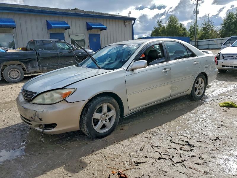 TOYOTA CAMRY LE 2002 with VIN 4T1BE32K32U537057 - Photo from auction
