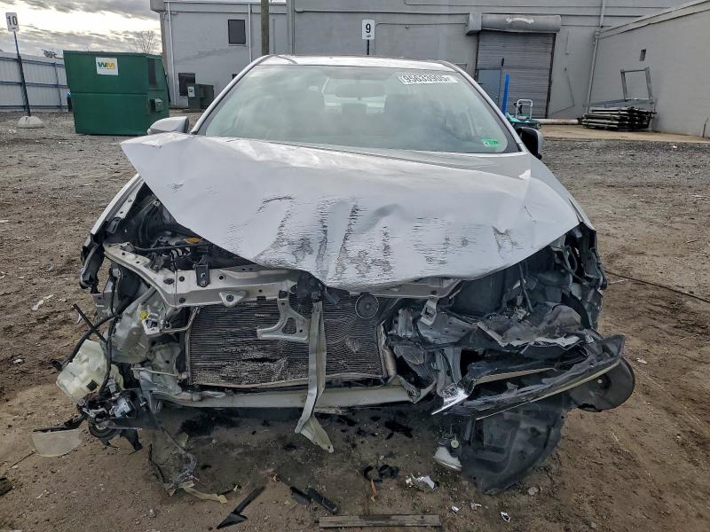 Photo 5 from auction – 2015 TOYOTA COROLLA L with VIN 2T1BURHE4FC332667