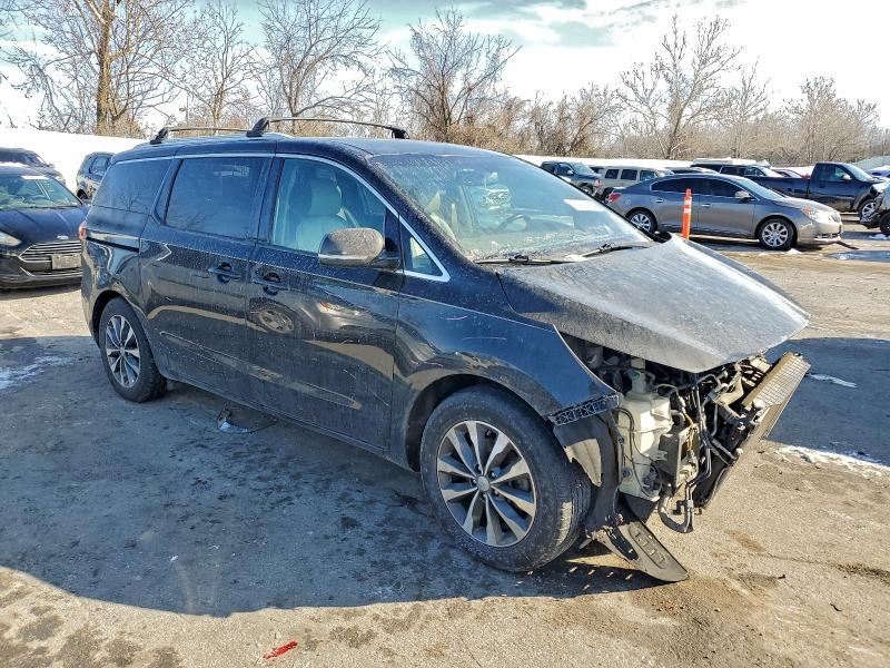 Photo 4 from auction – 2016 KIA SEDONA EX with VIN KNDMC5C14G6186398