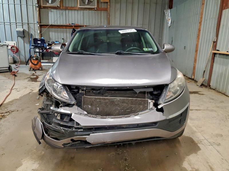 Photo 5 from auction – 2015 KIA SPORTAGE L with VIN KNDPBCAC9F7680564