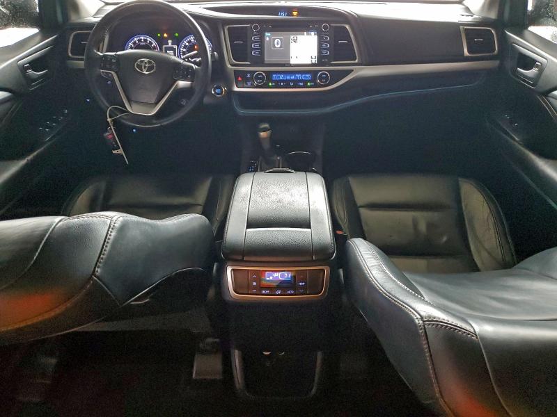 Photo 8 from auction – 2015 TOYOTA HIGHLANDER with VIN 5TDKKRFH9FS071899