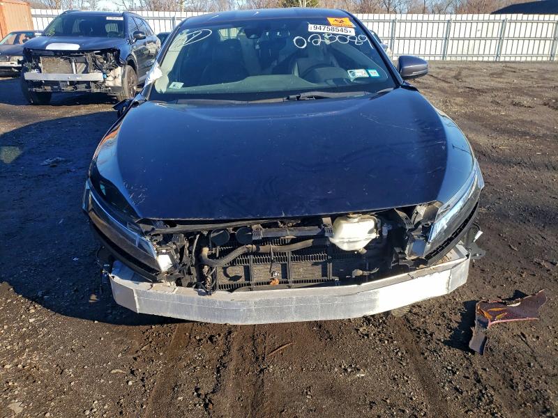 Photo 5 from auction – 2018 HONDA CLARITY with VIN JHMZC5F19JC023089