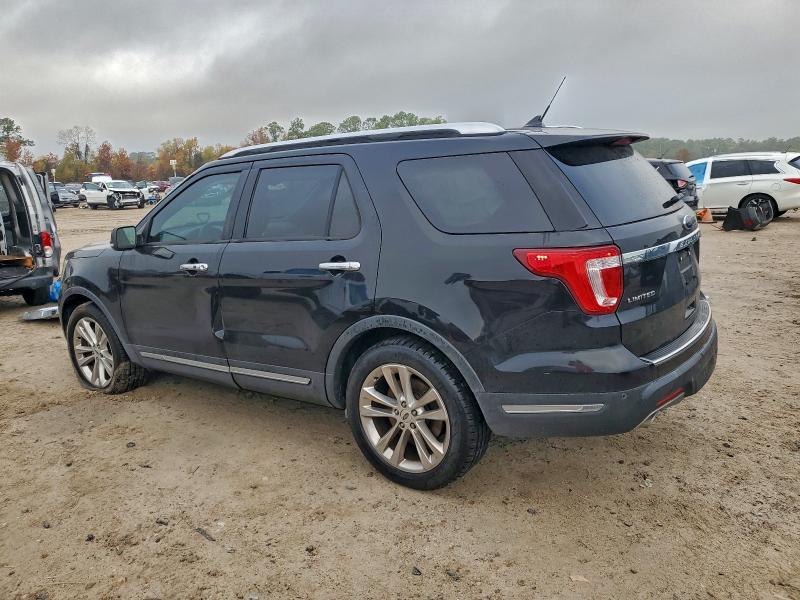 Photo 2 from auction – 2019 FORD EXPLORER L with VIN 1FM5K7F83KGA51035