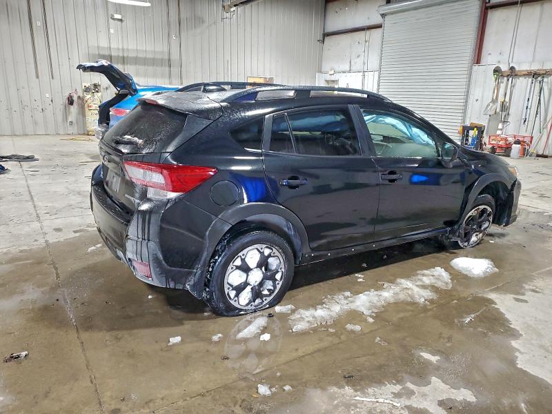 Photo 3 from auction – 2021 SUBARU CROSSTREK with VIN JF2GTAPC3M8257402