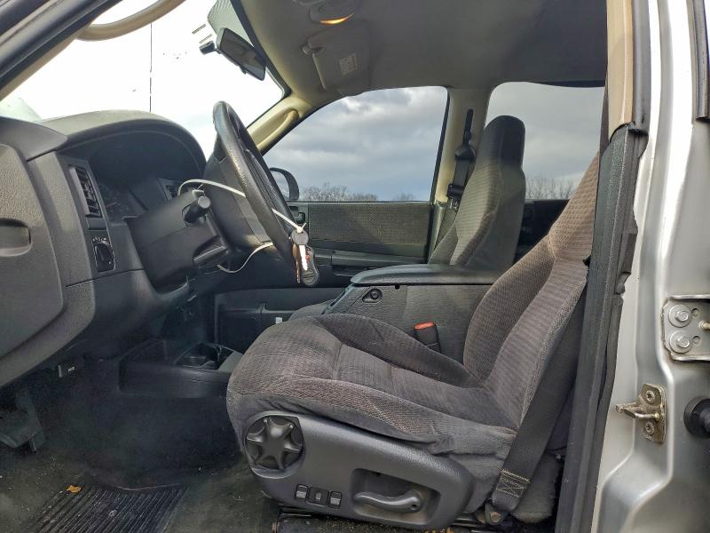 Photo 7 from auction – 2003 DODGE DURANGO SL with VIN 1D4HS48N43F557955