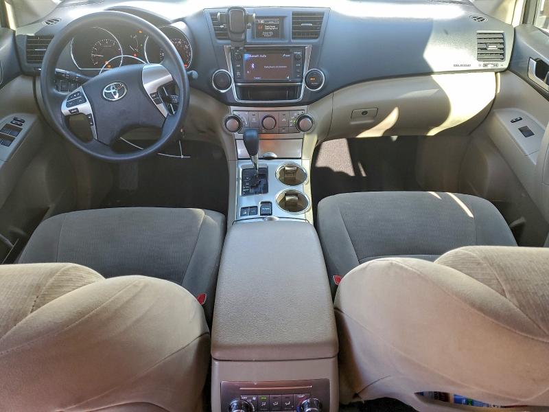 Photo 8 from auction – 2013 TOYOTA HIGHLANDER with VIN 5TDBK3EH2DS275844
