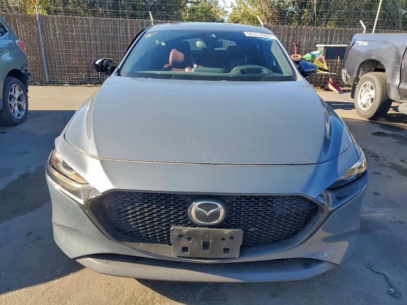 صورة رقم 5 من المزاد - 2021 MAZDA 3 PREMIUM مع VIN JM1BPBML4M1347545