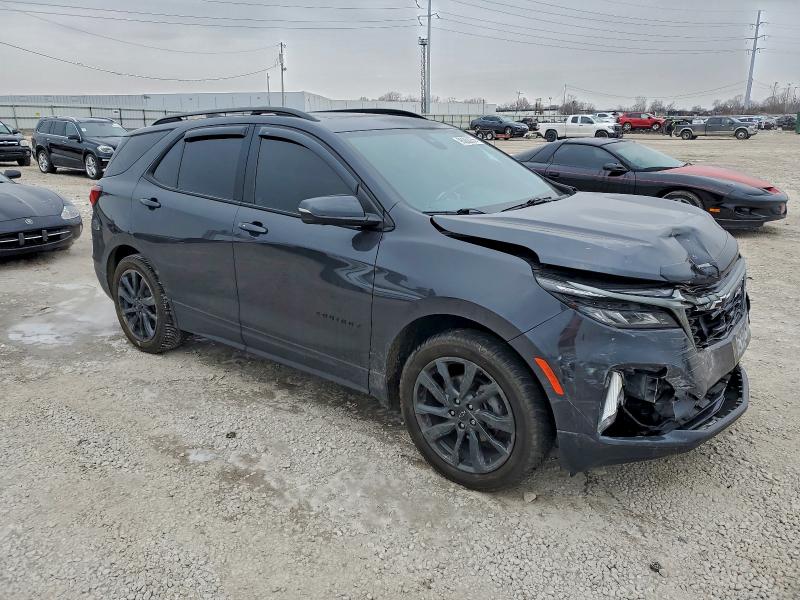 Photo 4 from auction – 2022 CHEVROLET EQUINOX RS with VIN 2GNAXWEV2N6104633