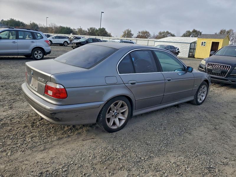 Photo 3 from auction – 2002 BMW 525 with VIN WBADT43402GZ98530