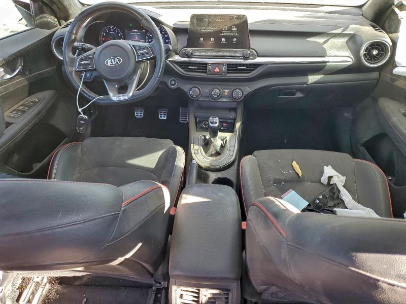 Photo 8 from auction – 2021 KIA FORTE GT with VIN 3KPF44AC2ME380163