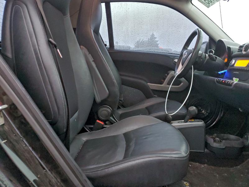 Photo 10 from auction – 2013 SMART FORTWO with VIN WMEEJ3BA0DK672923