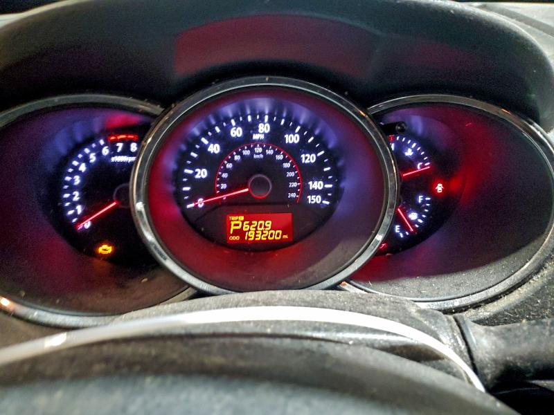 Photo 9 from auction – 2012 KIA SORENTO BA with VIN 5XYKTCA60CG257016