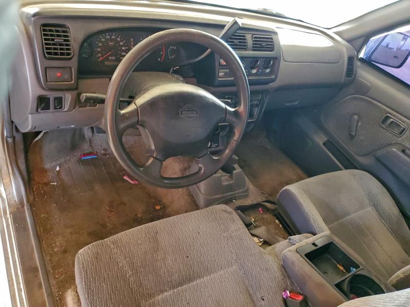 Photo 8 from auction – 2000 NISSAN FRONTIER K with VIN 1N6DD26S1YC372478
