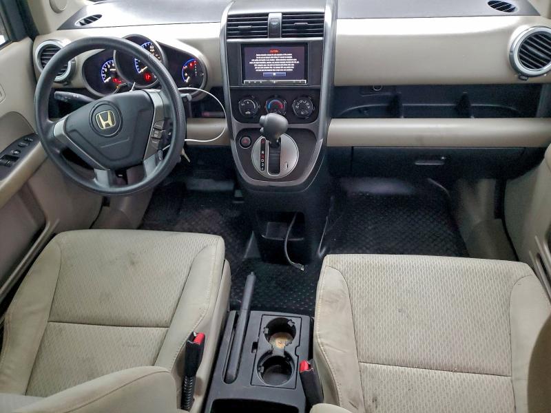 Photo 8 from auction – 2010 HONDA ELEMENT LX with VIN 5J6YH1H36AL001115