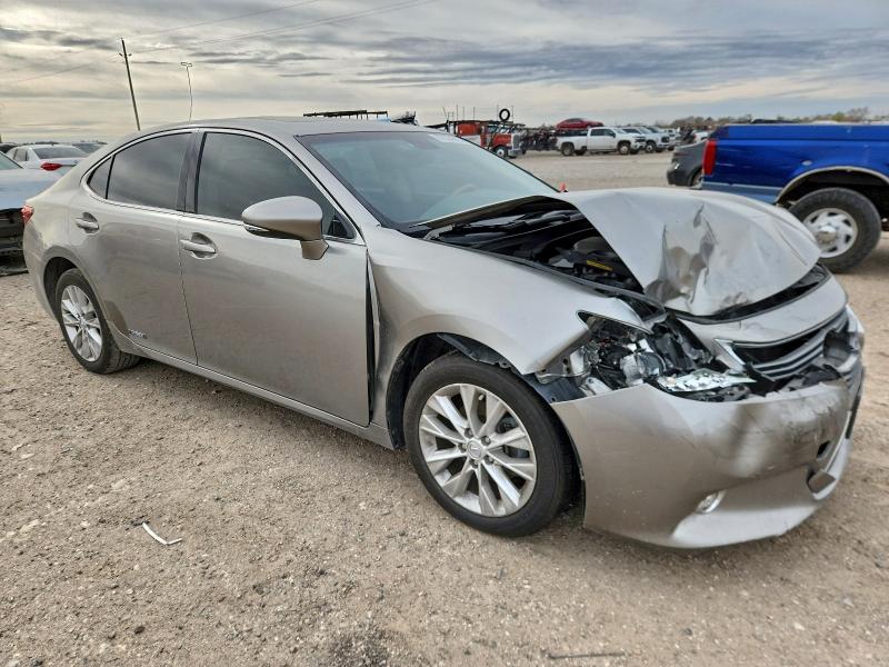 Photo 4 from auction – 2015 LEXUS ES 300H with VIN JTHBW1GG4F2089972