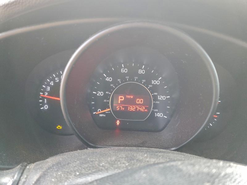 Photo 9 from auction – 2014 KIA SOUL with VIN KNDJP3A50E7724877
