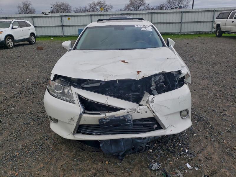 Photo 5 from auction – 2014 LEXUS ES 300H with VIN JTHBW1GG1E2049718