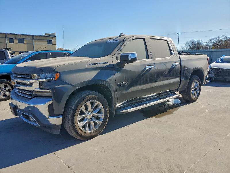 CHEVROLET SILVERADO 2019 with VIN 1GCPWEED3KZ421179 - Photo from auction