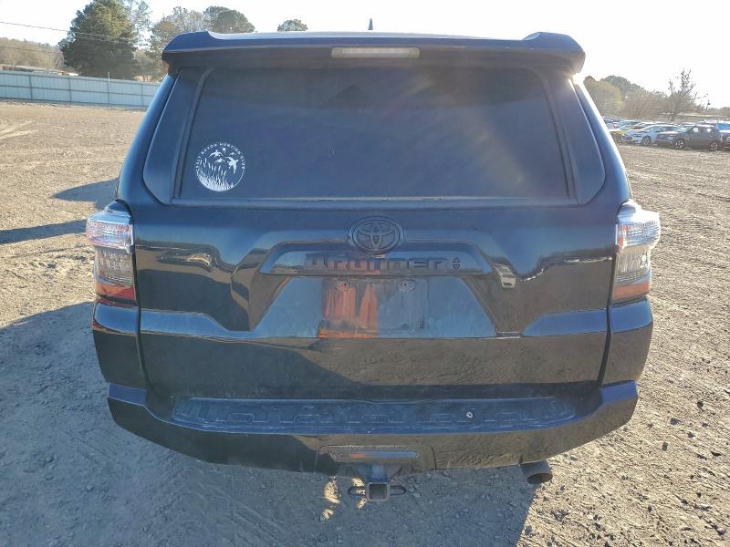 Photo 6 from auction – 2021 TOYOTA 4RUNNER SR with VIN JTENU5JR8M5897495