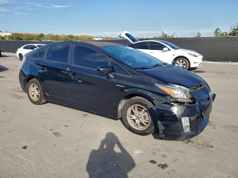 Photo 4 from auction – 2011 TOYOTA PRIUS with VIN JTDKN3DU9B1366593