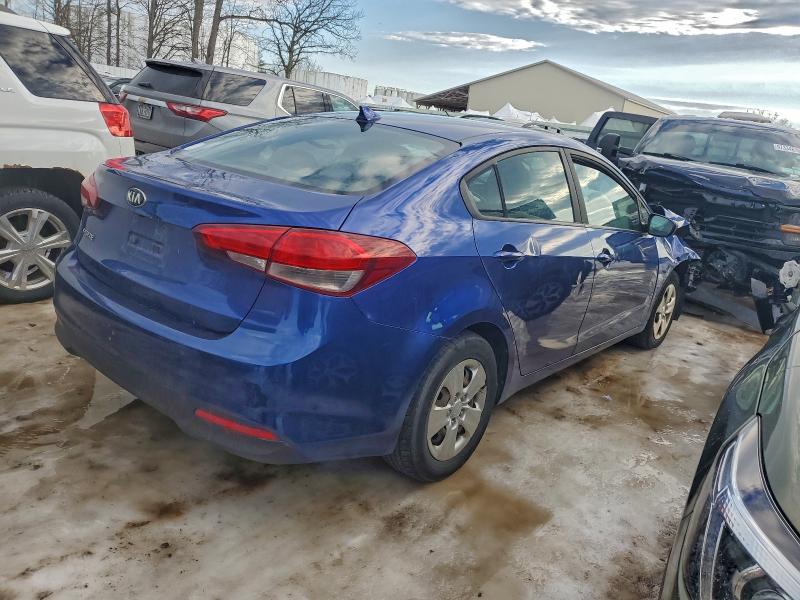 Photo 3 from auction – 2017 KIA FORTE LX with VIN 3KPFL4A79HE088604
