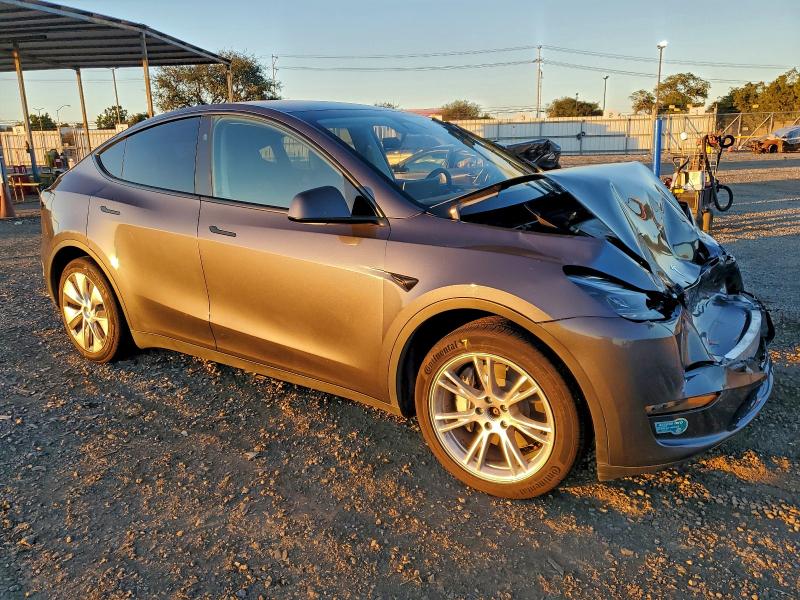 Photo 4 from auction – 2023 TESLA MODEL Y with VIN 7SAYGDEE3PA208881