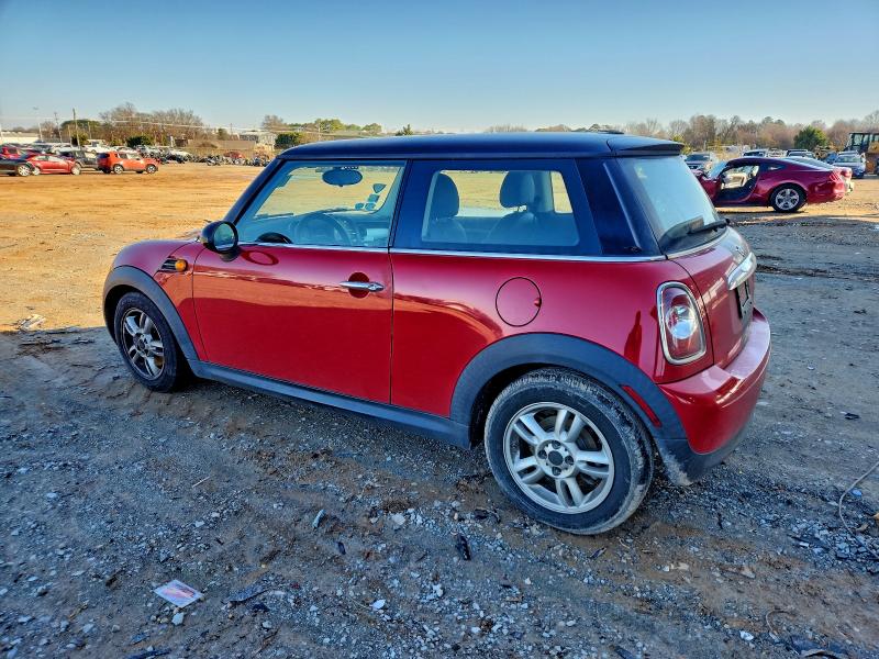 Photo 2 from auction – 2013 MINI COOPER with VIN WMWSU3C54DT683196