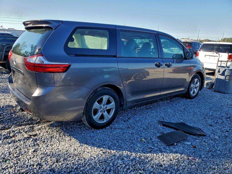 Photo 3 from auction – 2015 TOYOTA SIENNA with VIN 5TDZK3DC2FS563872