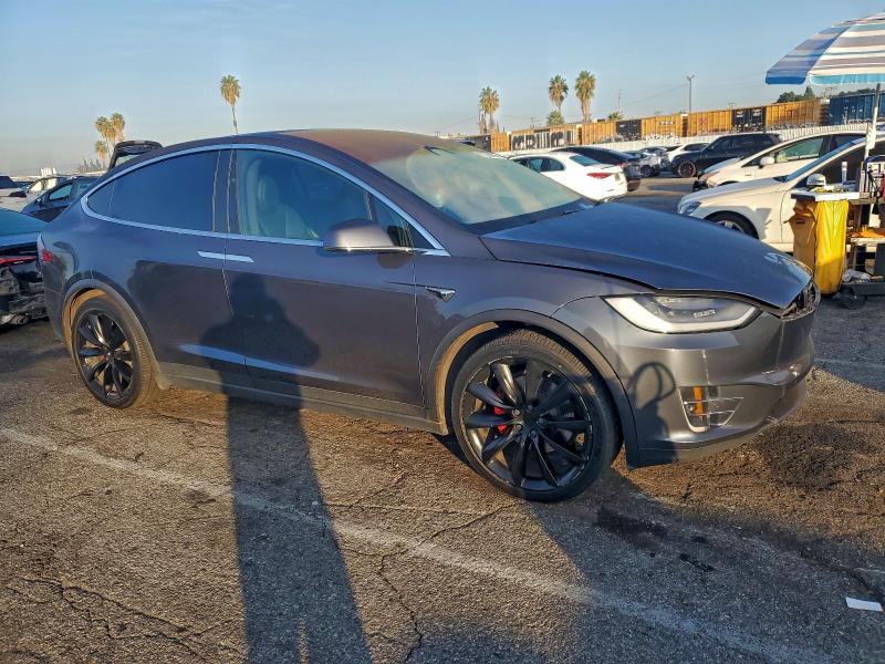 Photo 4 from auction – 2021 TESLA MODEL X with VIN 5YJXCDE49MF323799