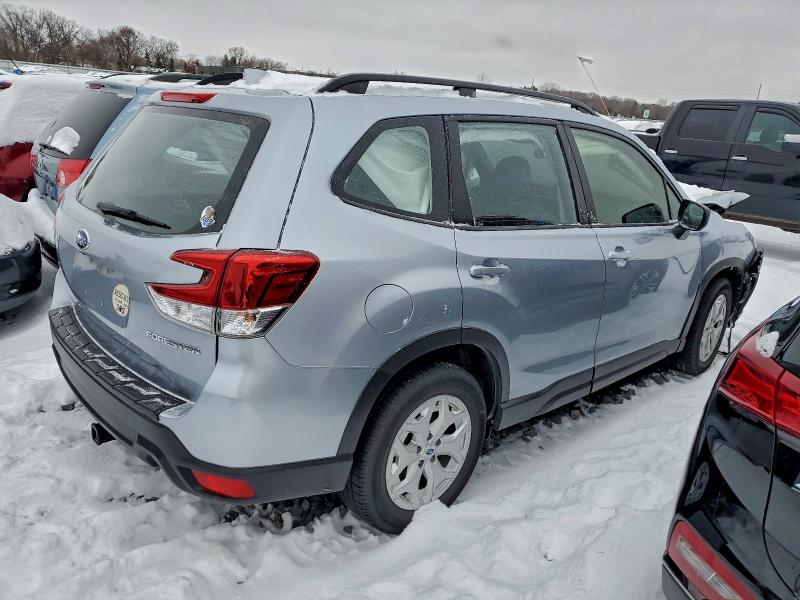 Photo 3 from auction – 2020 SUBARU FORESTER with VIN JF2SKADCXLH519657
