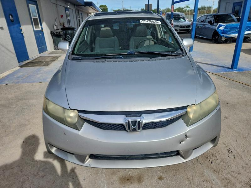 Photo 5 from auction – 2011 HONDA CIVIC EX with VIN 19XFA1F8XBE040879
