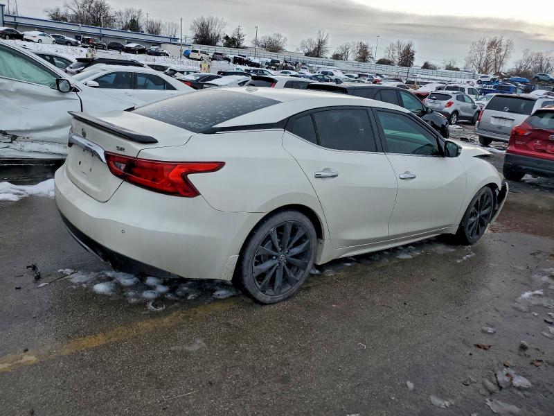 Photo 3 from auction – 2017 NISSAN MAXIMA with VIN 1N4AA6AP4HC449973