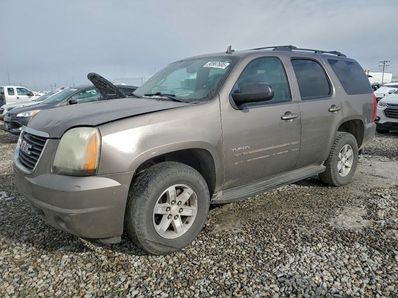 GMC YUKON SLT 2011 with VIN 1GKS2CE03BR354515 - Photo from auction